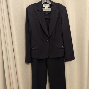 Jones New York Pant Suit